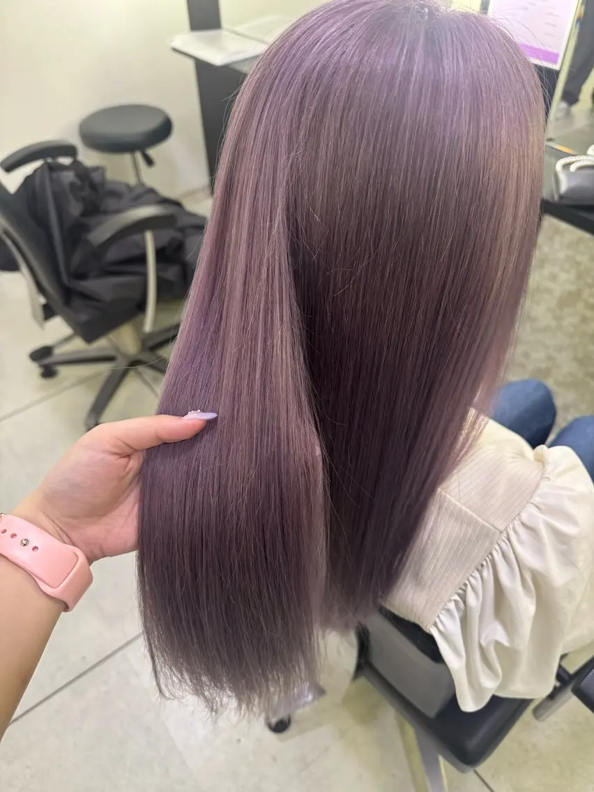 カラー ブリーチ yuzuki 🎀のヘアスタイル