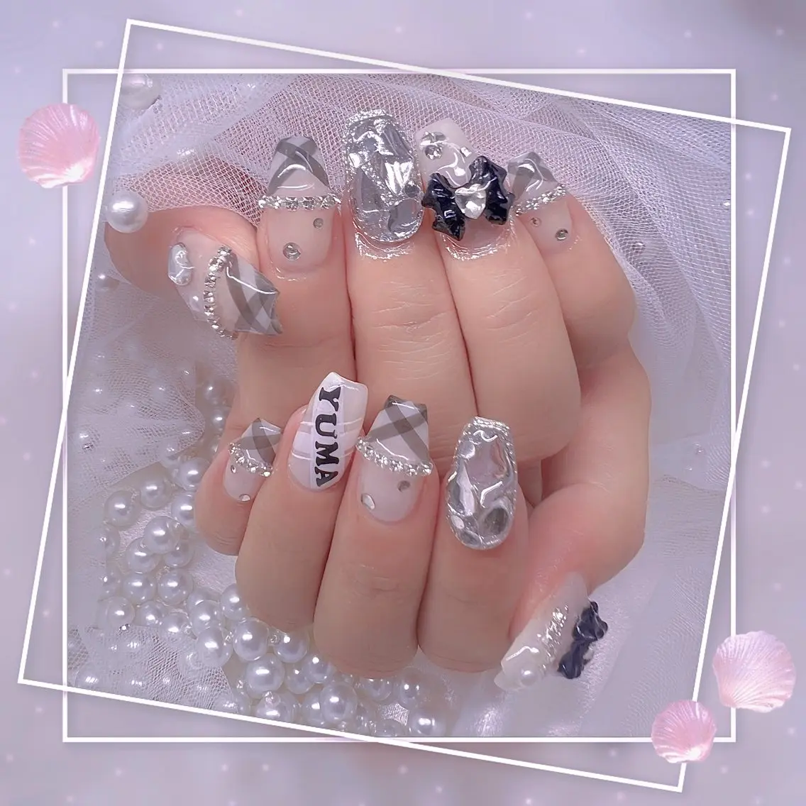 ネイル チークネイル フレンチネイル グラデーション マグネットネイル マグネットフレンチ Chill Nailsalonのネイルデザイン