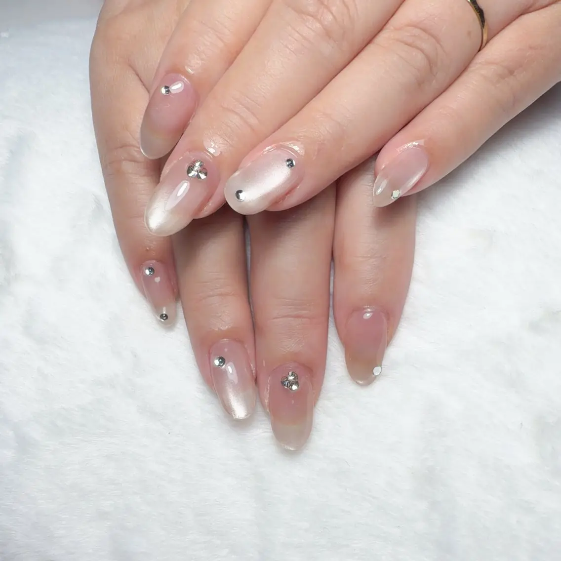 ネイル ハンドネイル 🎀NAIL RONI🎀のネイルデザイン