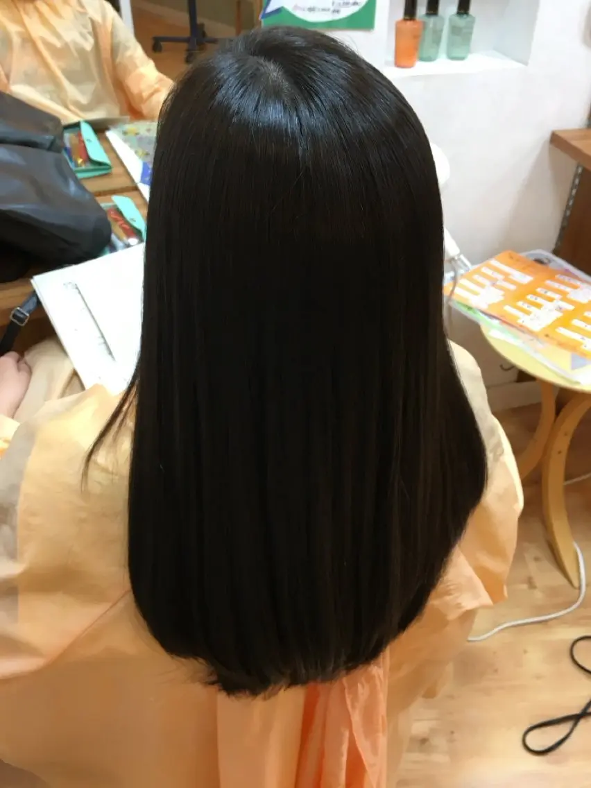 ロング 高畑駅×縮毛矯正 縮毛矯正×湯浅貴子のヘアスタイル