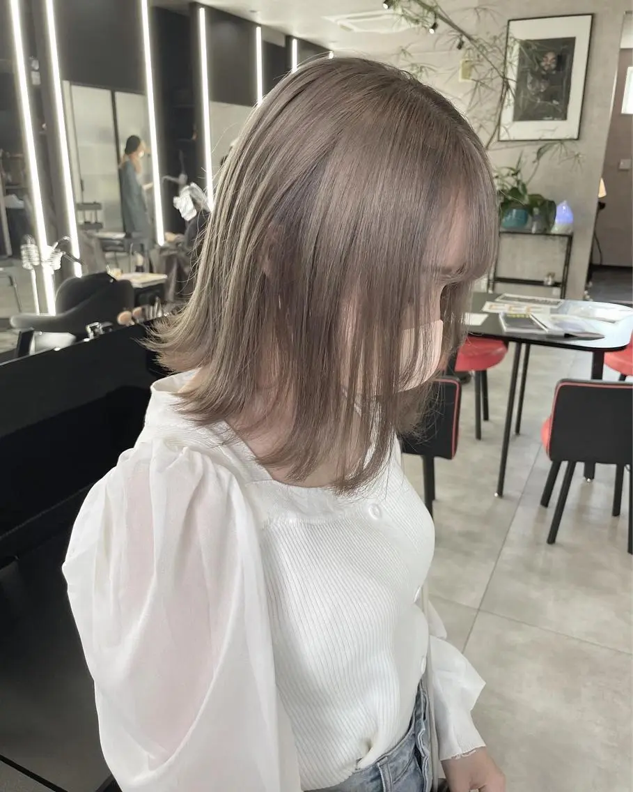 【ワンカラーのみ】💜ブリーチなしで出来る透明感カラー　流行りの髪色で自分に似合うを見つけます！‼️の写真
