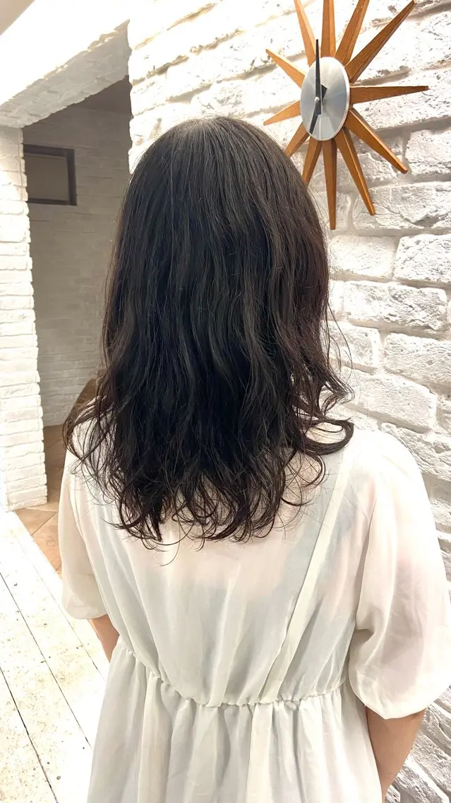 セミロング レイヤーカット カット 🍀Erica Koide🍀のヘアスタイル