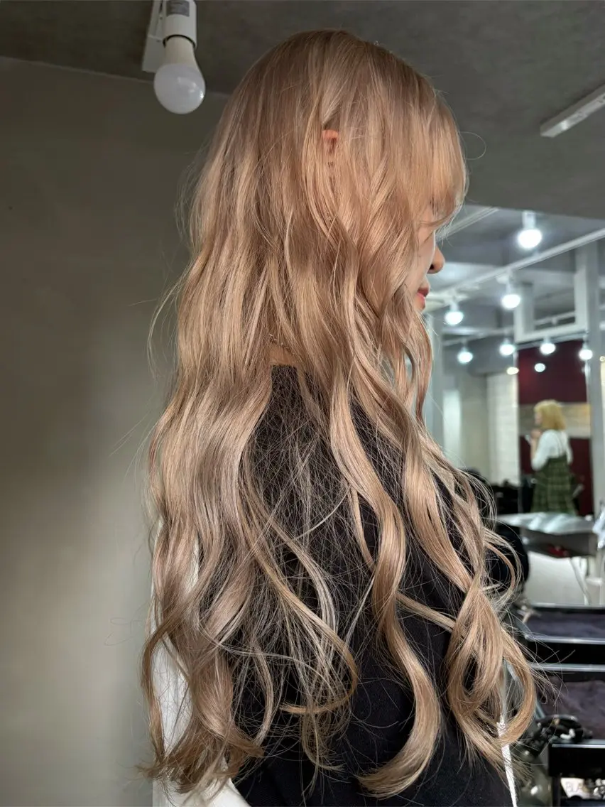 ロング ヘアカラー 褒められる ハイトーン⭐️カノンのヘアスタイル