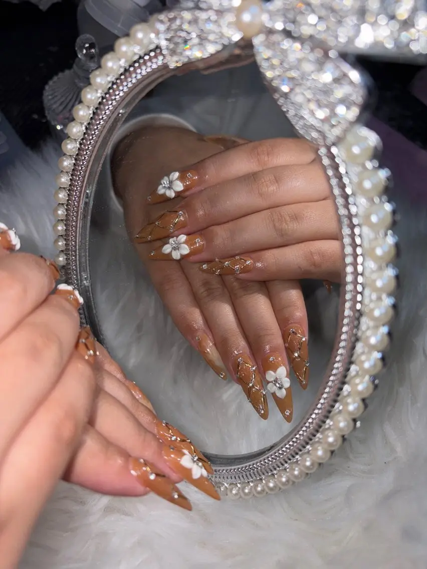 ネイル アートネイル ハンドネイル nail salon Lilynのネイルデザイン