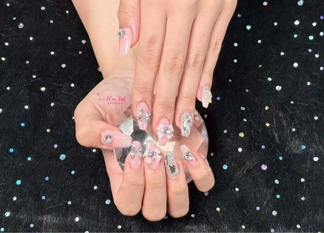ネイル 桜ネイル 長さ出し フラワーネイル フレンチネイル ジェルネイル ハンドネイル ACon NailSalonのネイルデザイン