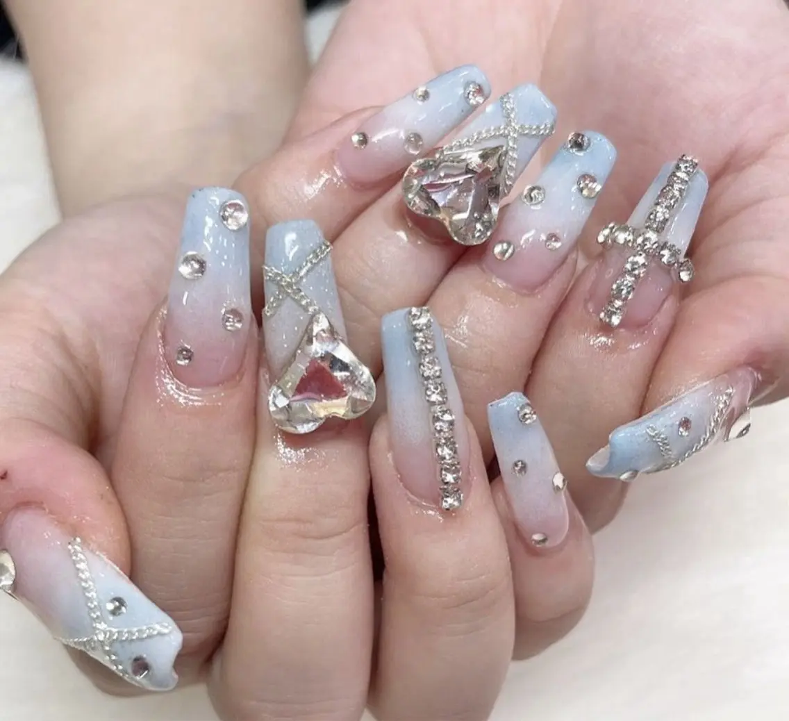 ネイル 韓国ネイル マグネットネイル 持ち込み ハンドネイル Mimi Nail_Royalのネイルデザイン