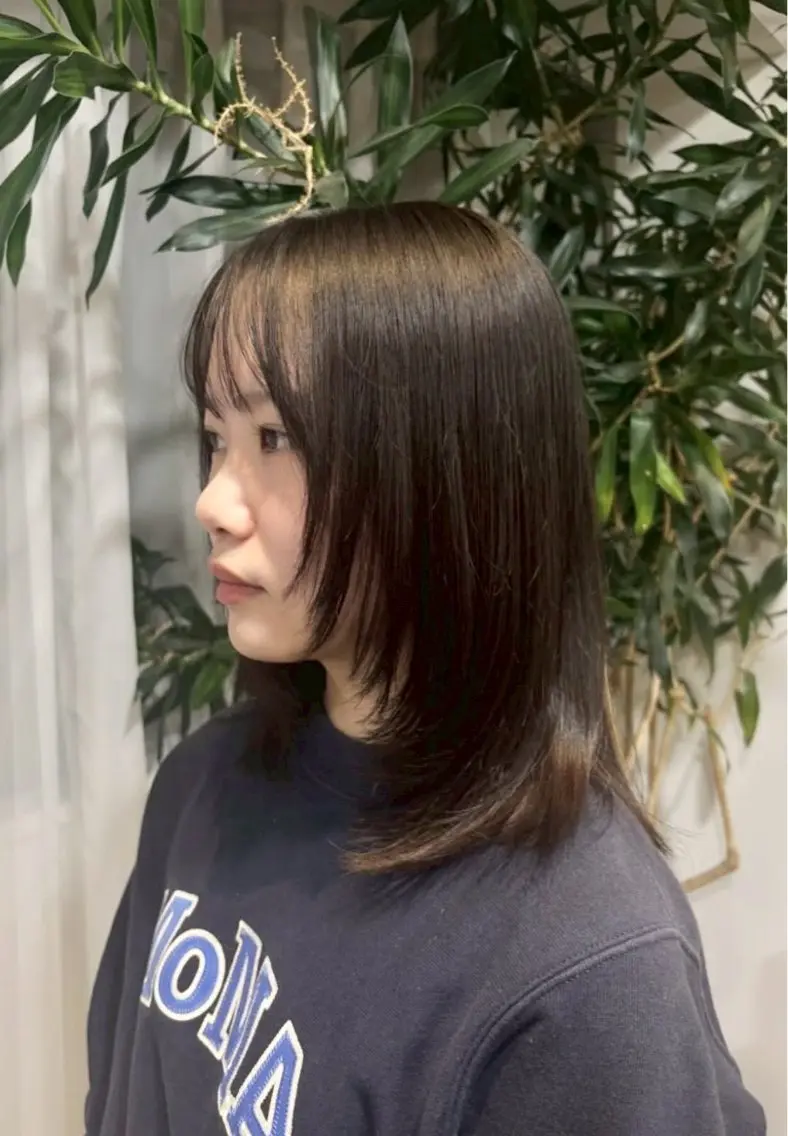 ミディアム カット 中西 美聖のヘアスタイル