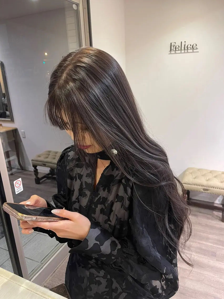 ロング カラー ヘアカラー Felice Erikaのヘアスタイル