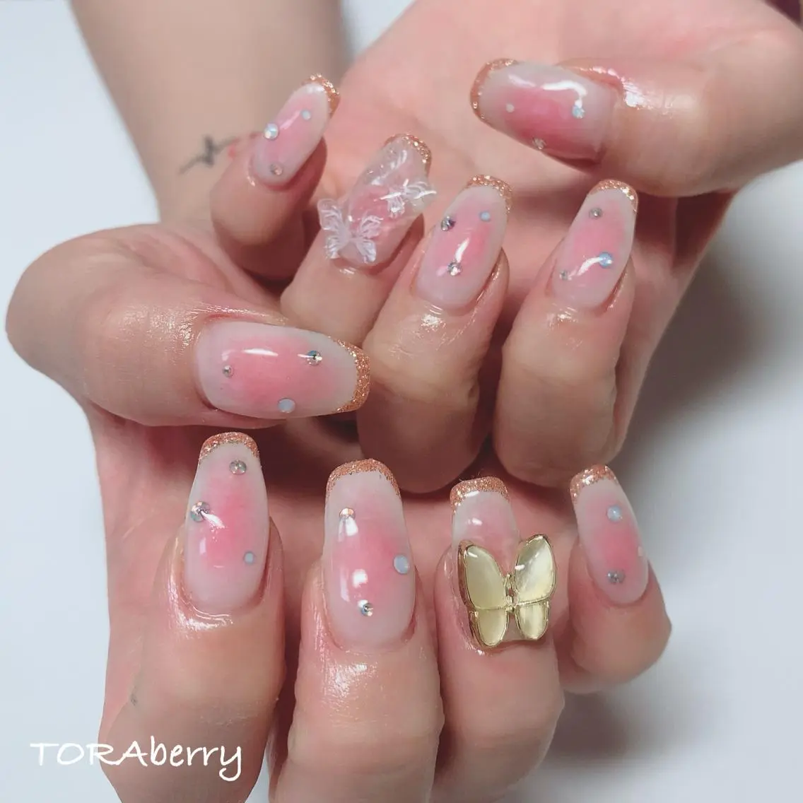ネイル ネイリスト なつみのネイルデザイン