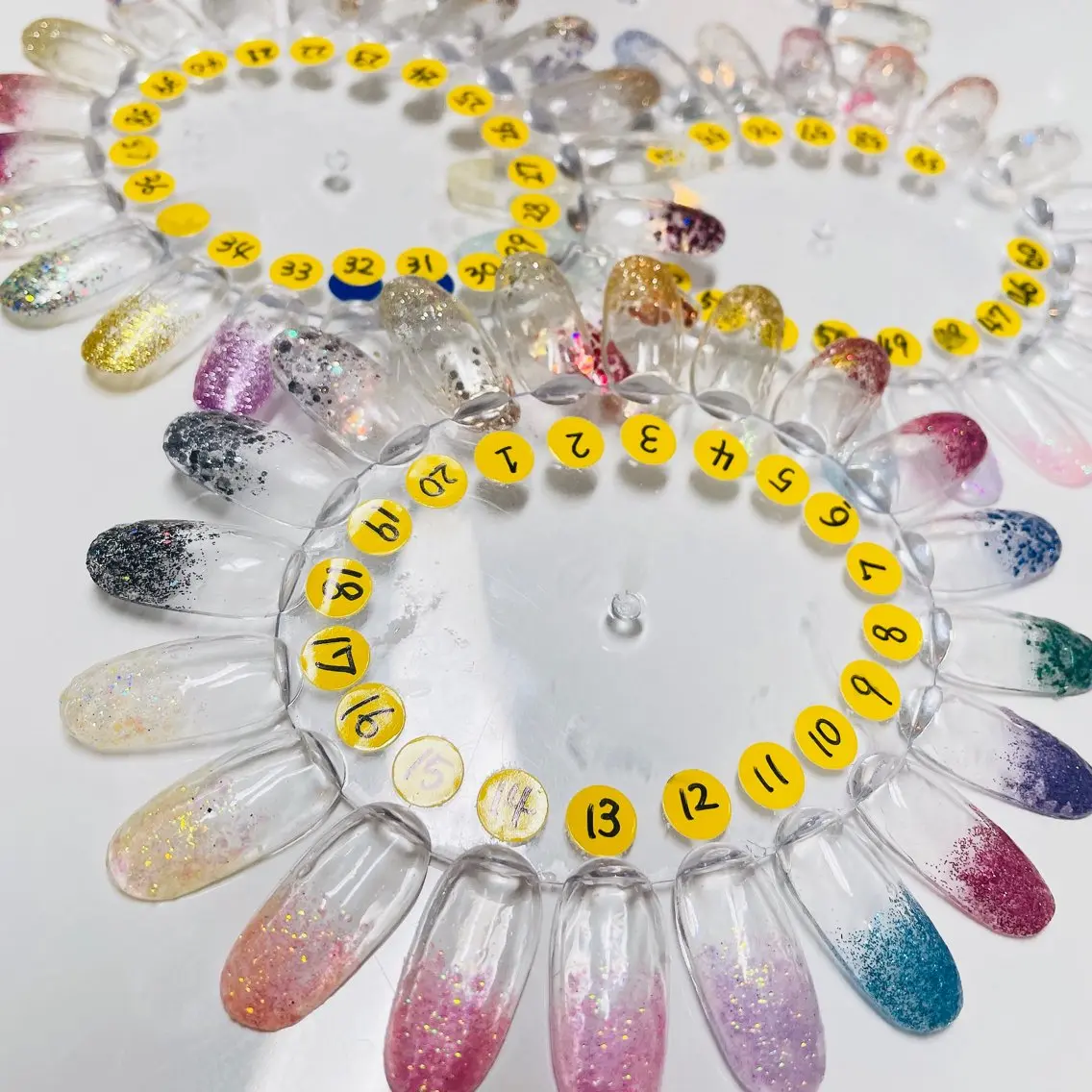 🧸ྀིオフあり💅ラメグラデーション 【全58色✨】の写真