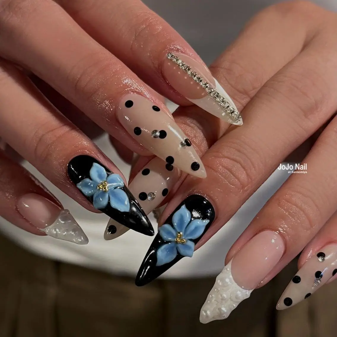 ネイル JOJO Nail Sannomiyaのネイルデザイン