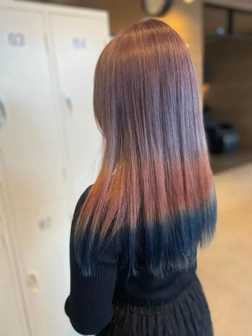カラー デザインカラー 岡 舞唯のヘアスタイル
