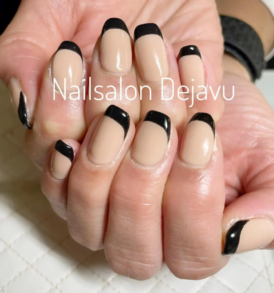 ネイル アートネイル フレンチネイル ワンカラーネイル シンプルネイル Nail salon Dejavu 🌿のネイルデザイン