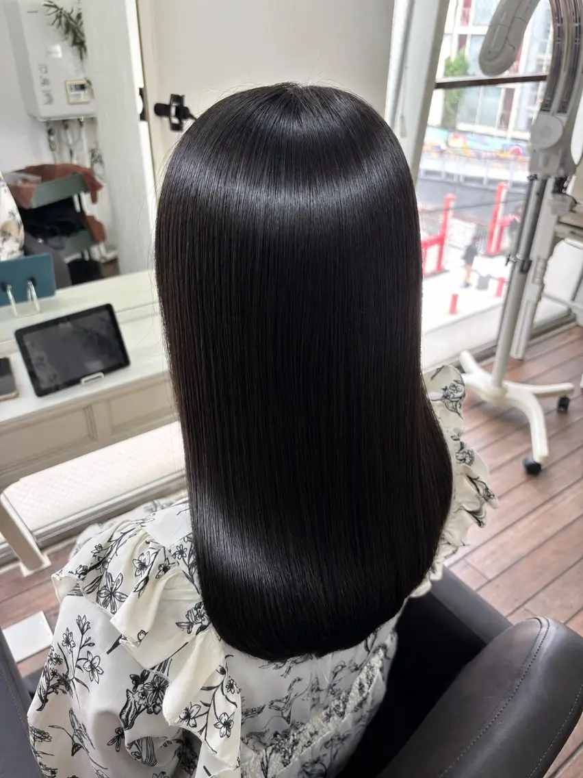 セミロング 髪質改善 縮毛矯正 トリートメント Mari ⭐︎のヘアスタイル