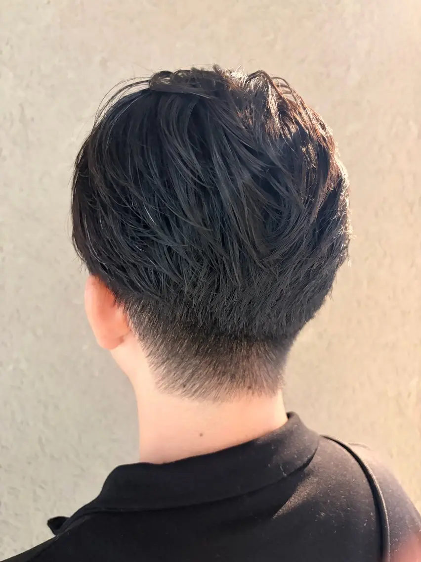 ショート カット Heart box 仲嶺　瑠輝のヘアスタイル