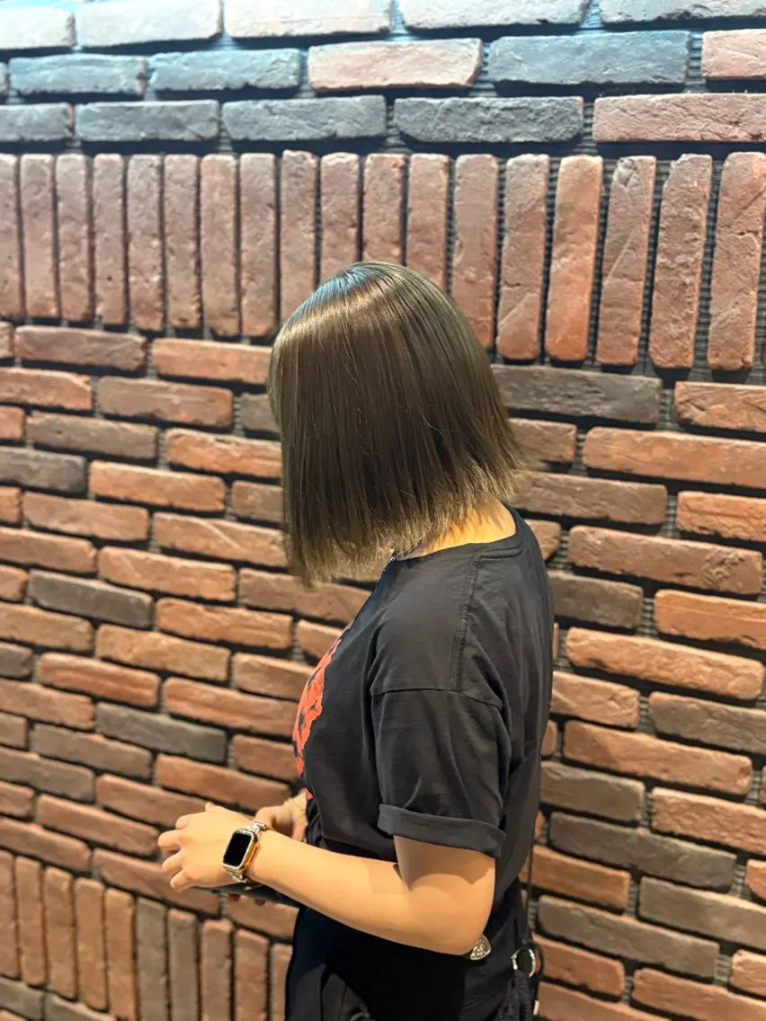 カラー ブリーチ 透明感カラー ヘアカラー 石原 優輝のヘアスタイル