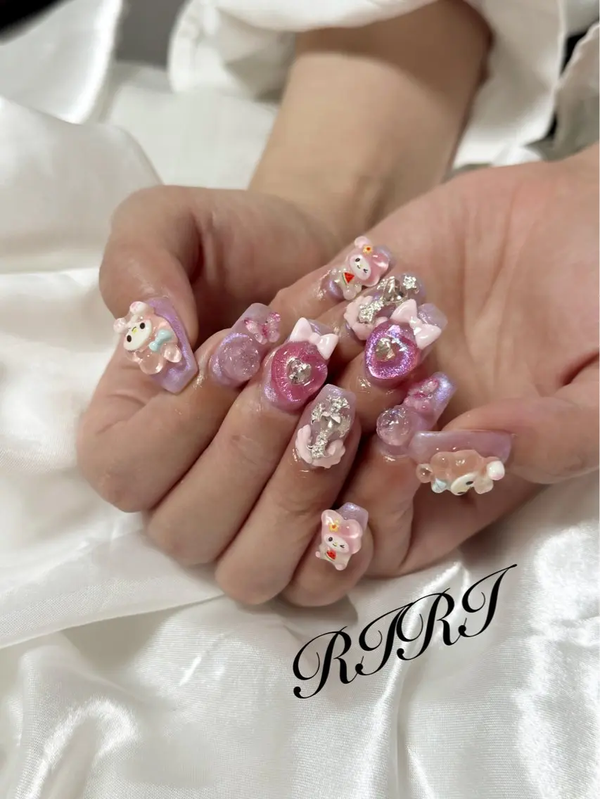 ネイル オーロラネイル ジェルネイル ハート ロングネイル ピンク ハンドネイル riri オーナーのネイルデザイン