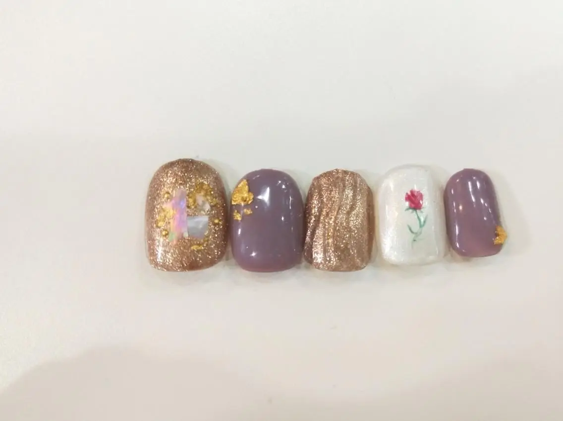 ネイル ハンドネイル はばすみれ🎀ﾈｲﾙ 光ﾌｪｲｼｬﾙ ﾍｱのネイルデザイン