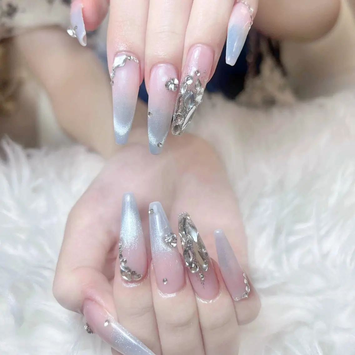 ネイル チークネイル 長さ出し フレンチネイル ジェルネイル ガラスフレンチ ハンドネイル ANH NAIL ゴテゴテ専門店💎のネイルデザイン