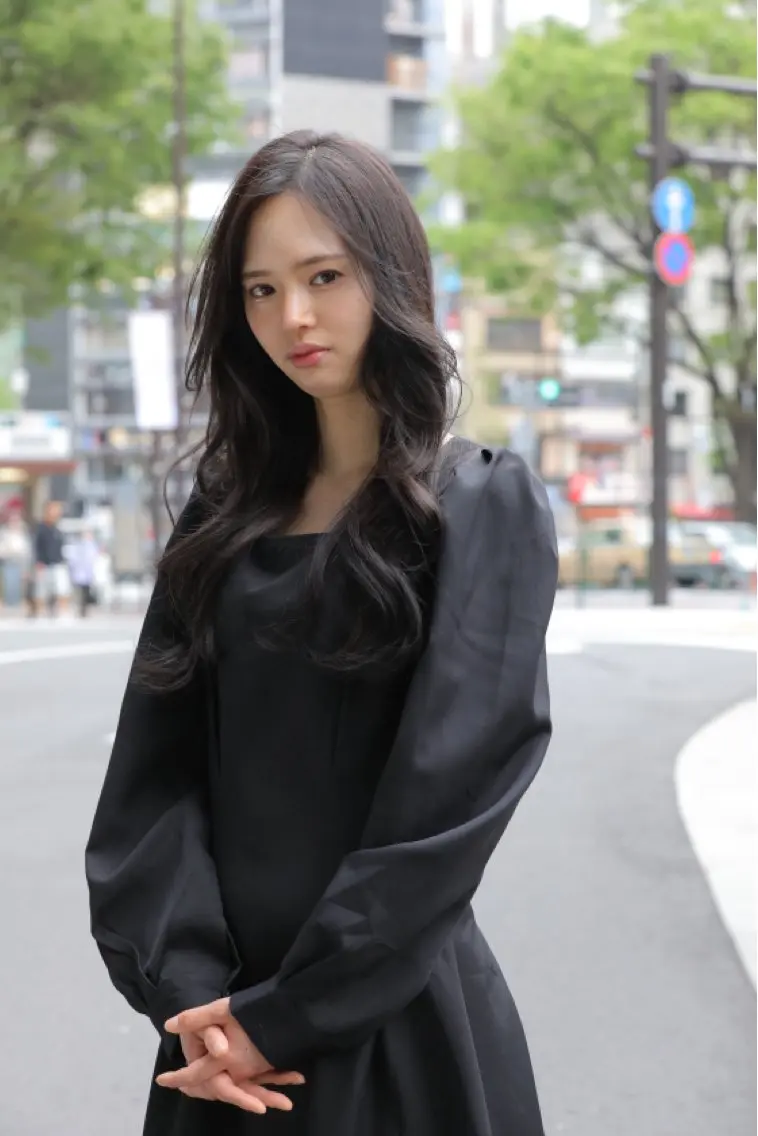 ロング ハイライト 髪質改善 小顔カット カット パーマ トリートメント Endearing 銀座/レイヤーカットのヘアスタイル