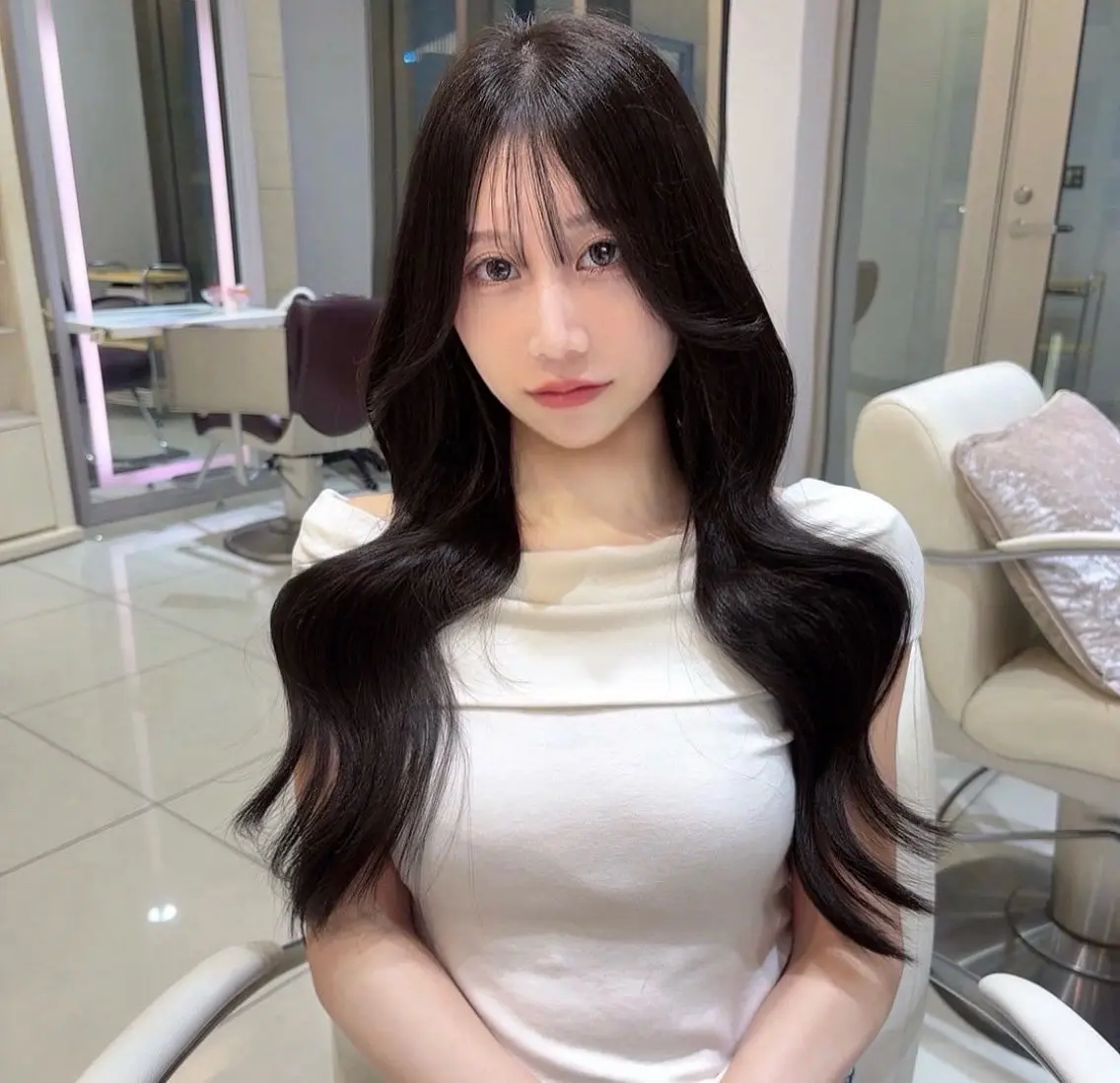 【୨୧ 艶髪୨୧ 】カット+ケアカラー+Aujua超音波Trの写真