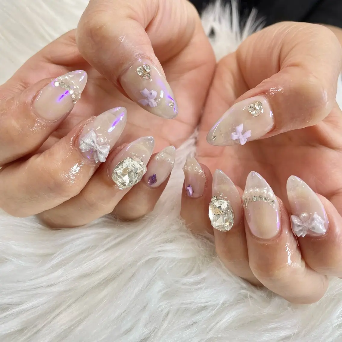 ネイル オーロラネイル ガーリー 氷ネイル・うるうるネイル キラキラネイル 韓国ネイル ハンドネイル フットネイル 🎀AYAKO 🎀中韓ネイルのネイルデザイン
