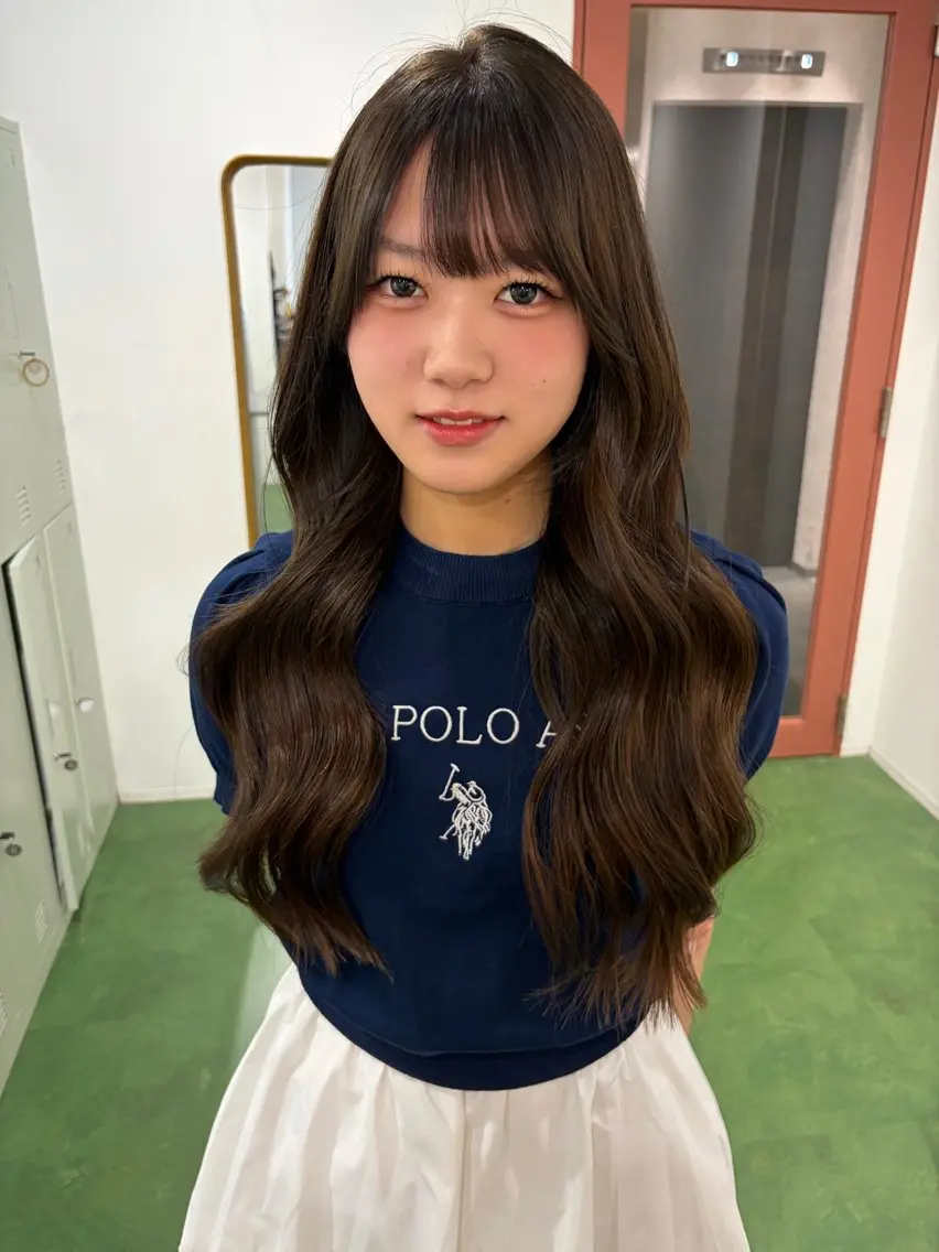 ロング カラー ベージュカラー ブリーチ ダブルカラー ブリーチなしカラー オリーブベージュ ヘアカラー MAKI/透明感 カラー/ヘアセットのヘアスタイル