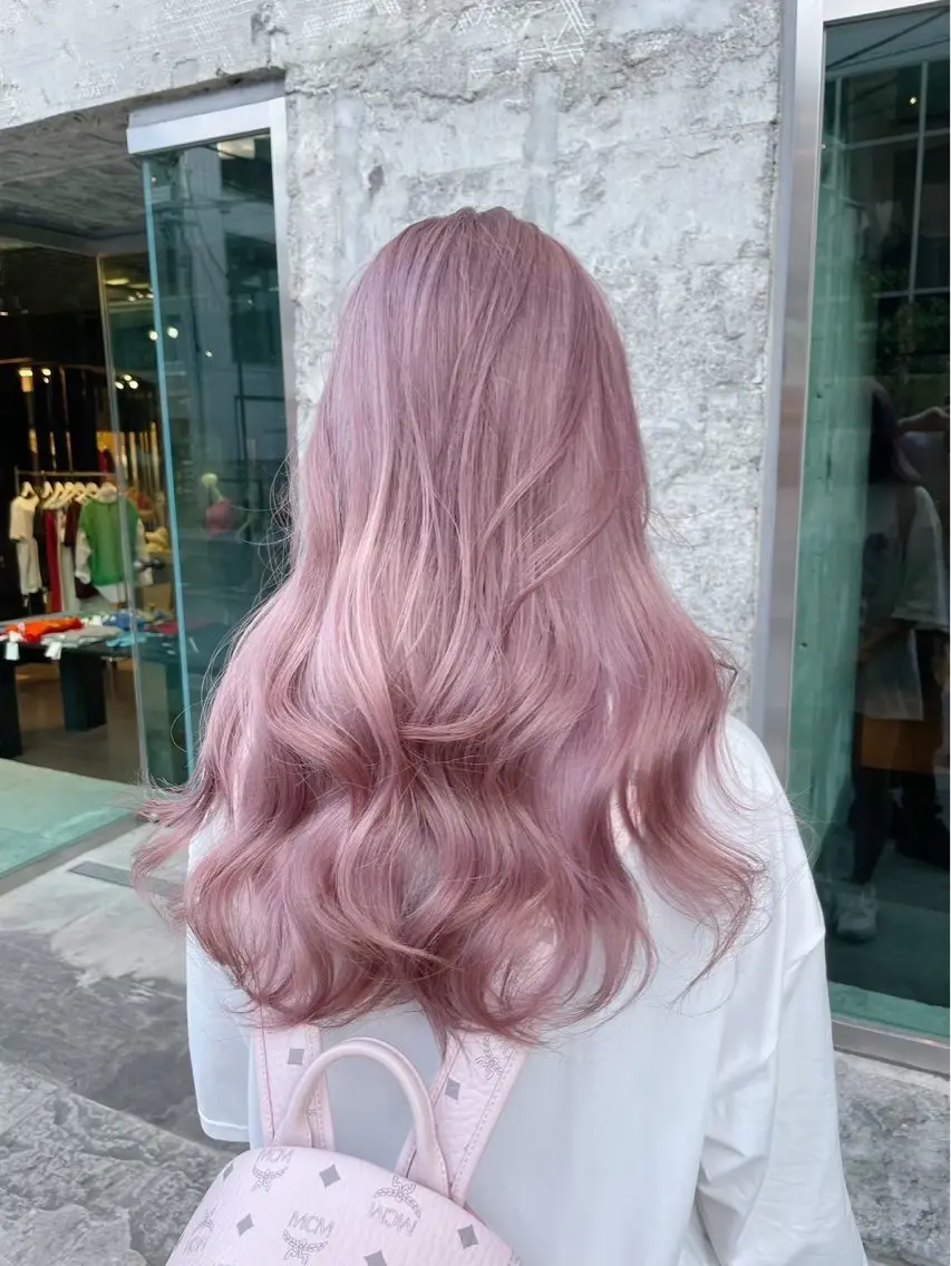 ロング カラー ダメージレスブリーチ RIKU🎨のヘアスタイル