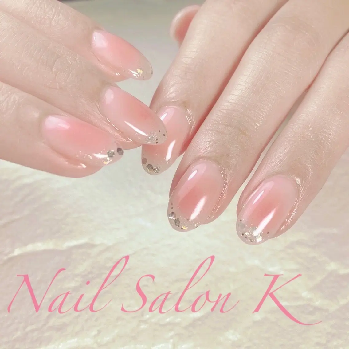 ネイル チークネイル フレンチネイル ラメ(グリッター) オフィスネイル ハンドネイル Nail Salon K 🧸美爪育成のネイルデザイン