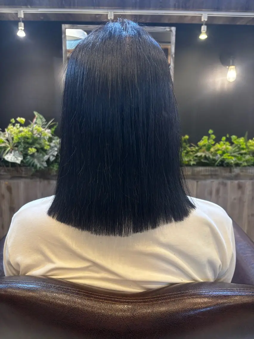 ミディアム 上田 良夢のヘアスタイル