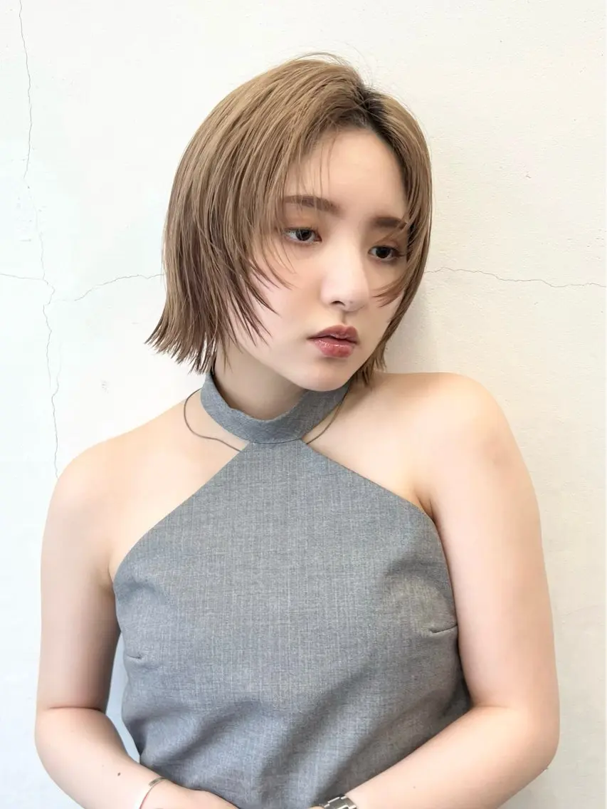 ミディアム カラー ベージュカラー ブリーチ ケアブリーチ ダブルカラー ミルクティーベージュ ヘアカラー トリートメント HARU//原宿🤍 リピート率NO.1のヘアスタイル