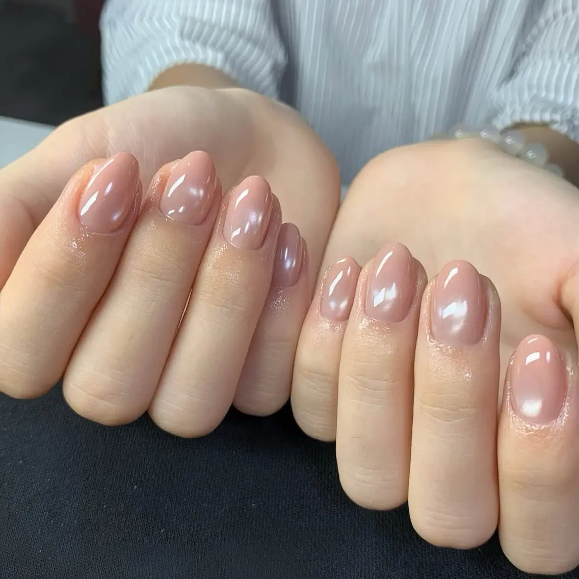 ネイル チークネイル ドット フレンチネイル グラデーション 韓国ネイル ハンドネイル Minette nailrinrinのネイルデザイン
