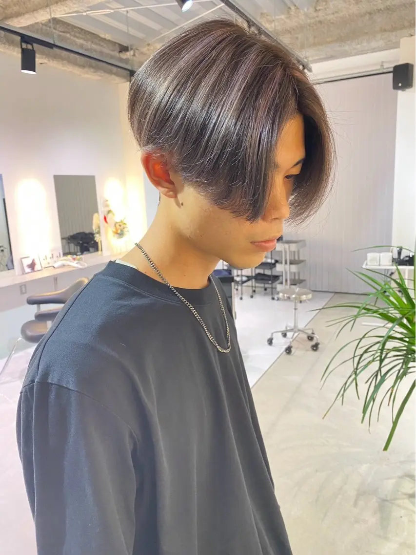 ミディアム メンズ センターパート カット 寺崎 玲輝のヘアスタイル