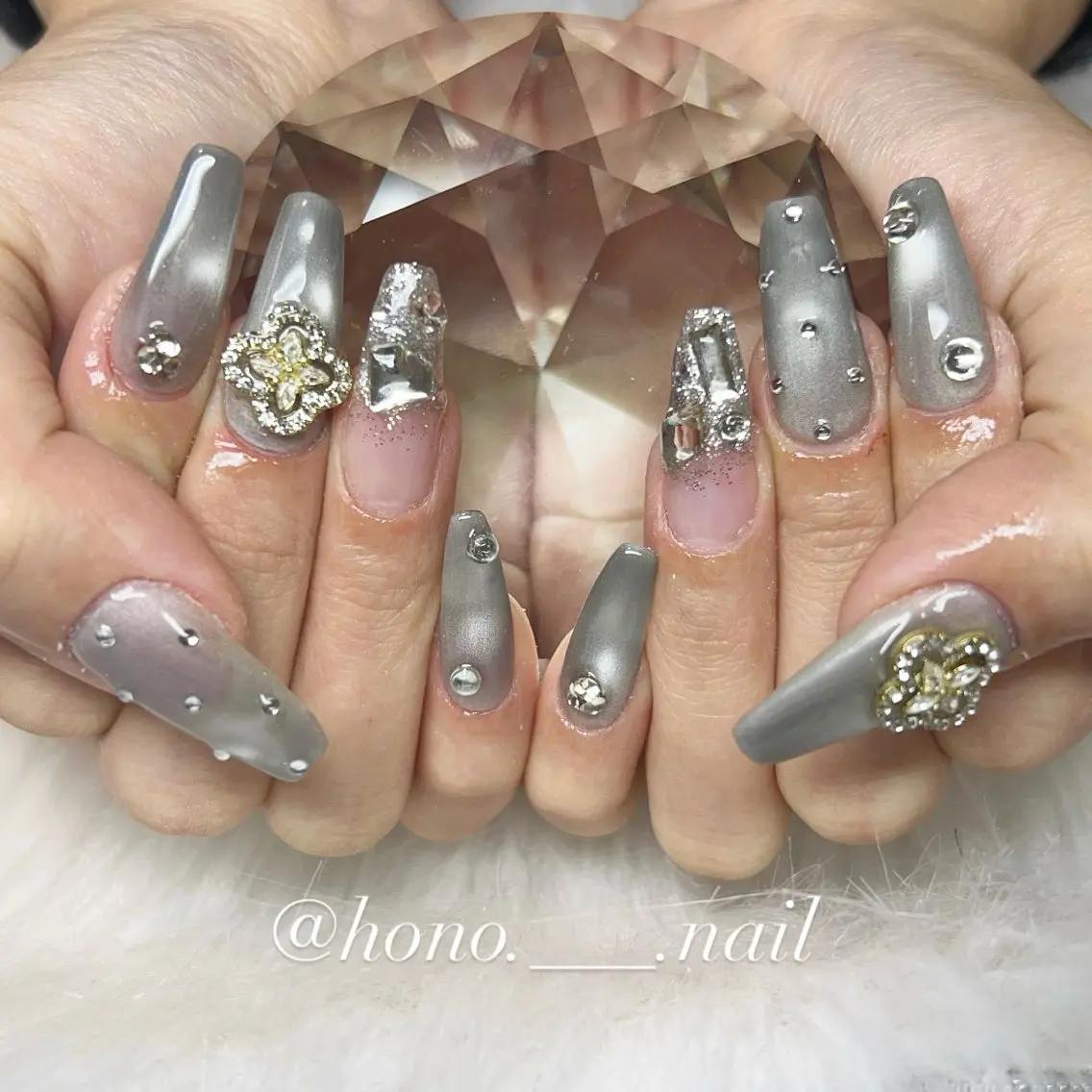 ネイル NailSalo AriuMのネイルデザイン