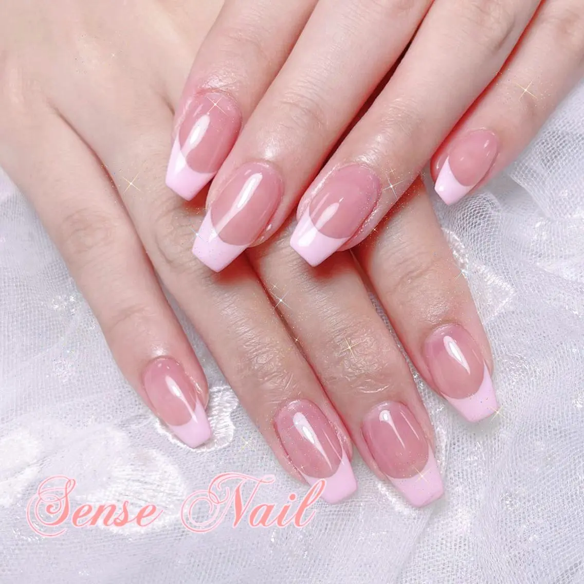 ネイル ハンドネイル ハンドケア Feinn Ink💕のネイルデザイン