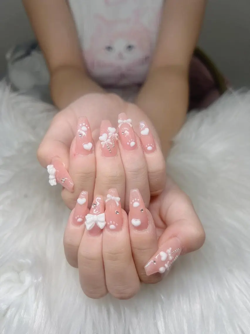 ネイル 長さ出し グラデーション 卒業式 キラキラネイル マグネットネイル ハンドネイル Lee Nailsのネイルデザイン