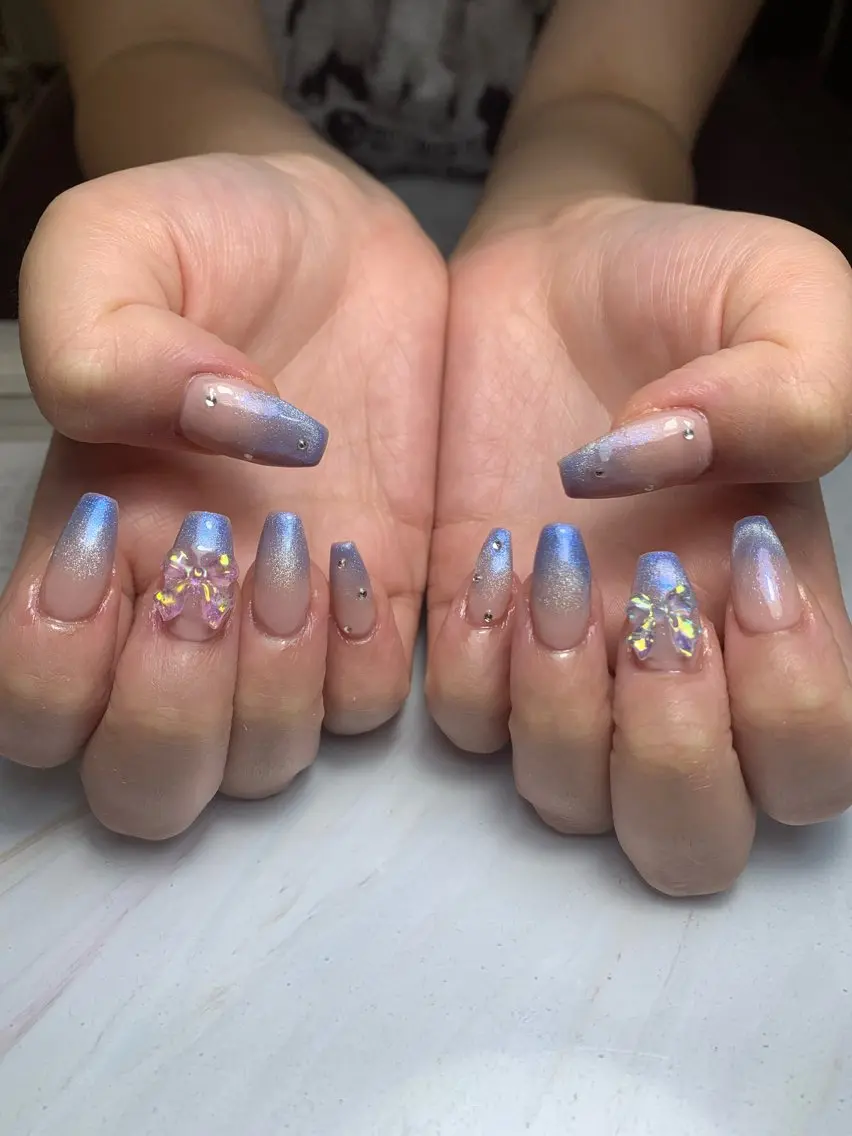 ネイル フレンチネイル ジェルネイル 韓国ネイル マグネットネイル マグネットフレンチ akina nailsのネイルデザイン