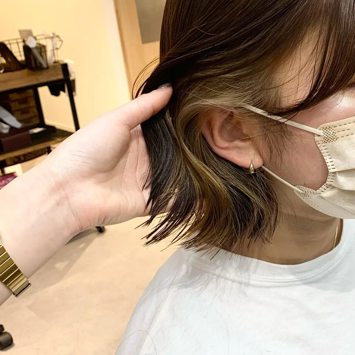 セミロング カラー パーマ ヘアアレンジ メンズ キッズ ネイル マツエク・マツパ アイブロウ 似合せレイヤー/ 柔らか透明感カラーのヘアスタイル