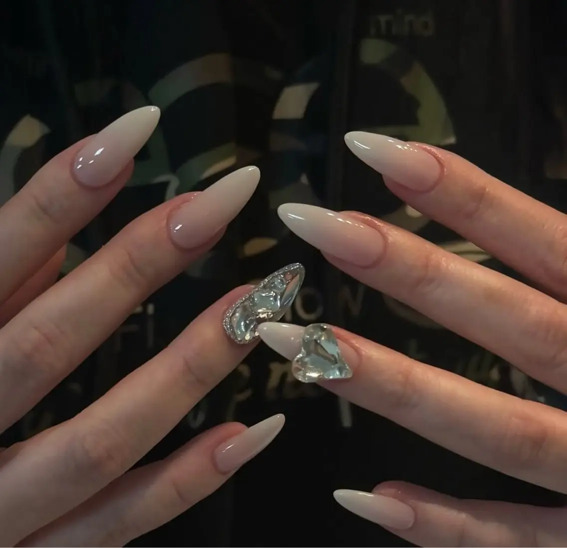 ネイル 韓国ネイル ニュアンスネイル シンプルネイル ワンホンネイル Nihonthy Nail 新宿のネイルデザイン