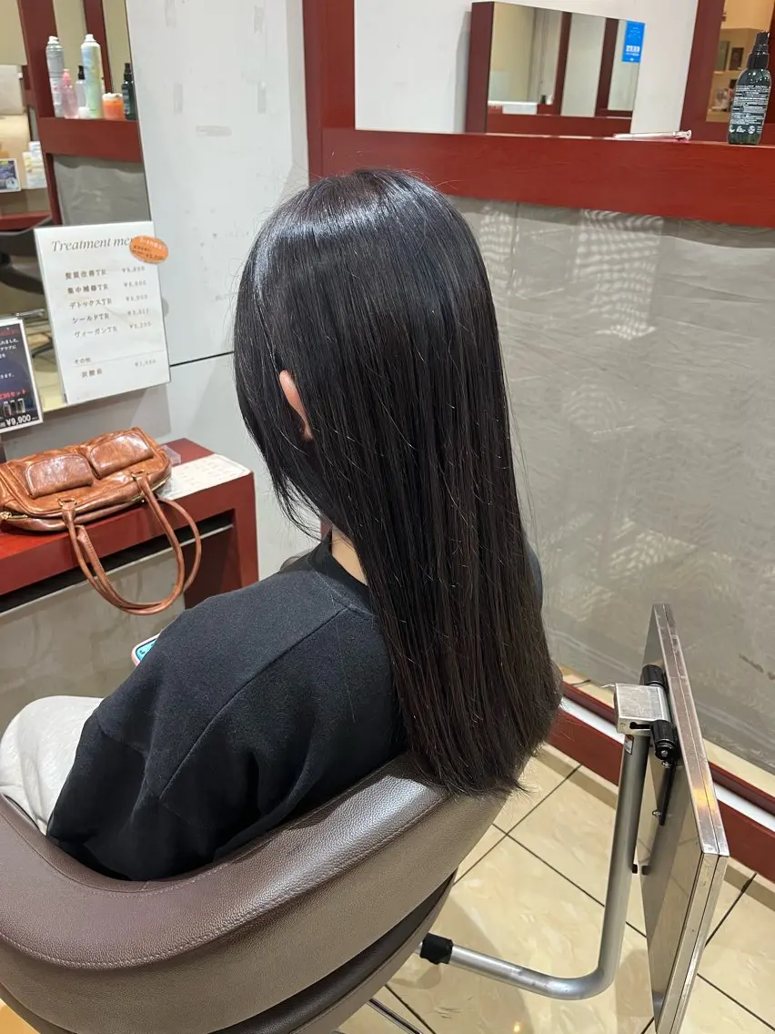 カラー ヘアカラー トリートメント 伊部 しづきのヘアスタイル