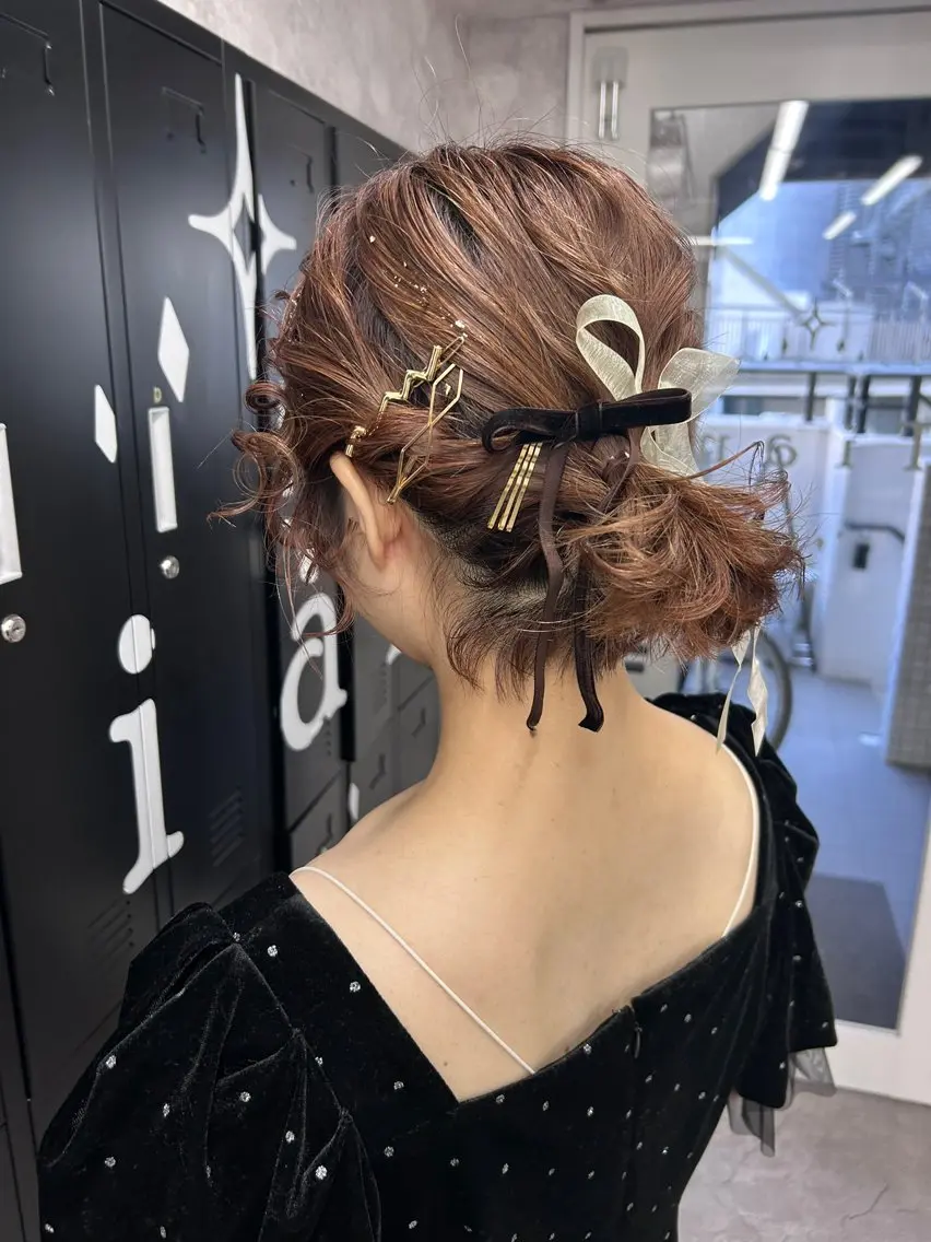ミディアム カラー ヘアアレンジ ヘアセット 💕ブリーチ/ヘアメ 🎀YUUKAのヘアスタイル