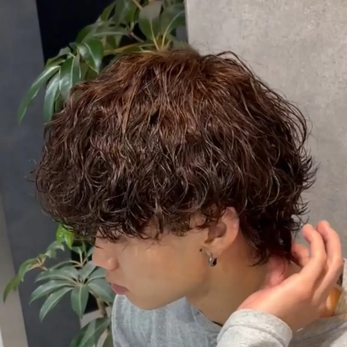 パーマ メンズ メンズパーマ 波巻きパーマ 磯村 翔大のヘアスタイル