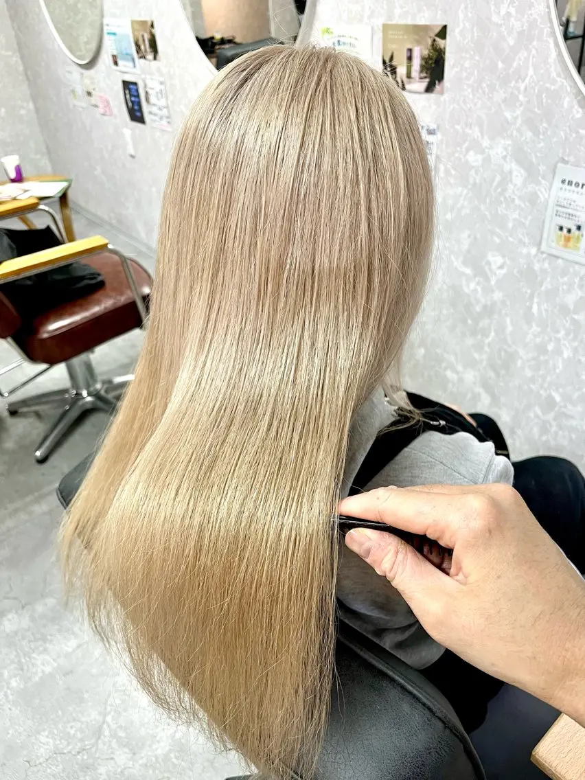 ロング カラー 池田 真衣のヘアスタイル