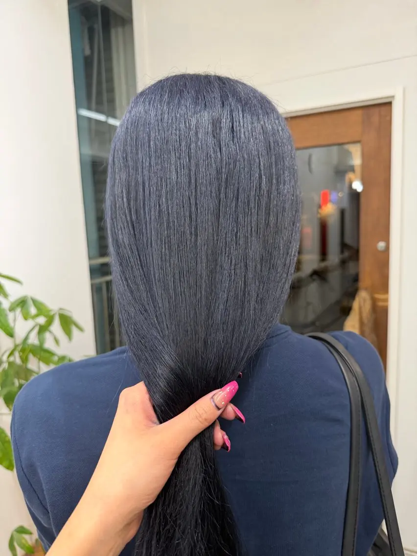 ロング カラー ブリーチ ヘアカラー 金澤 希空のヘアスタイル