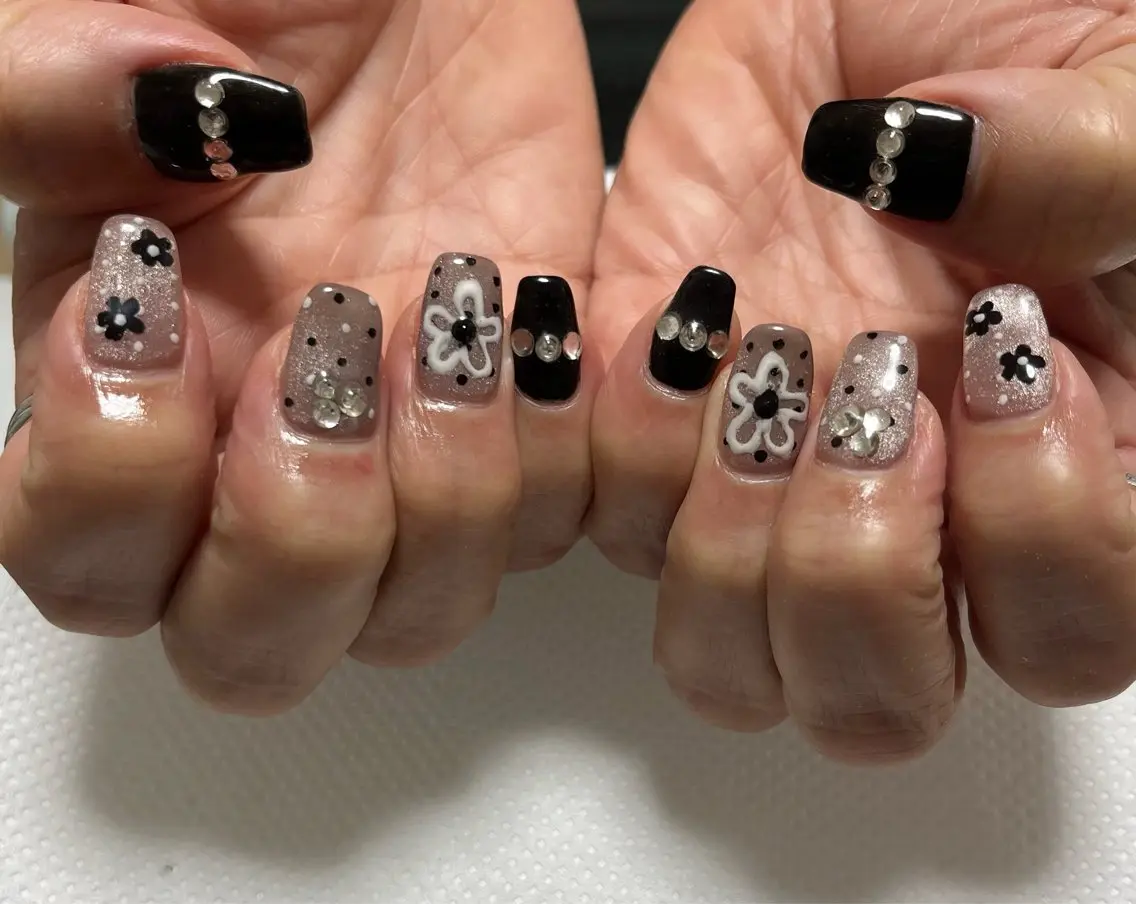 ネイル nail M&Tのネイルデザイン