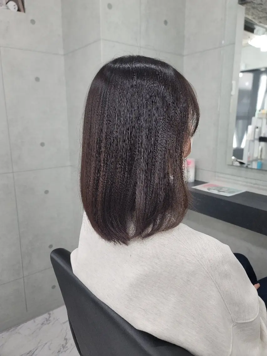カラー ミディアム ❇️安達 優心❇️ レイヤー/艶髪特化のヘアスタイル