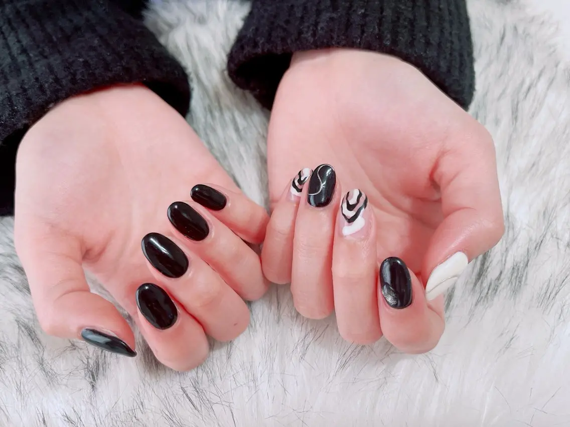 ネイル ジェルネイル 韓国ネイル メンズネイル パラジェル ブライダルネイル kiki nail たまプラーザのネイルデザイン