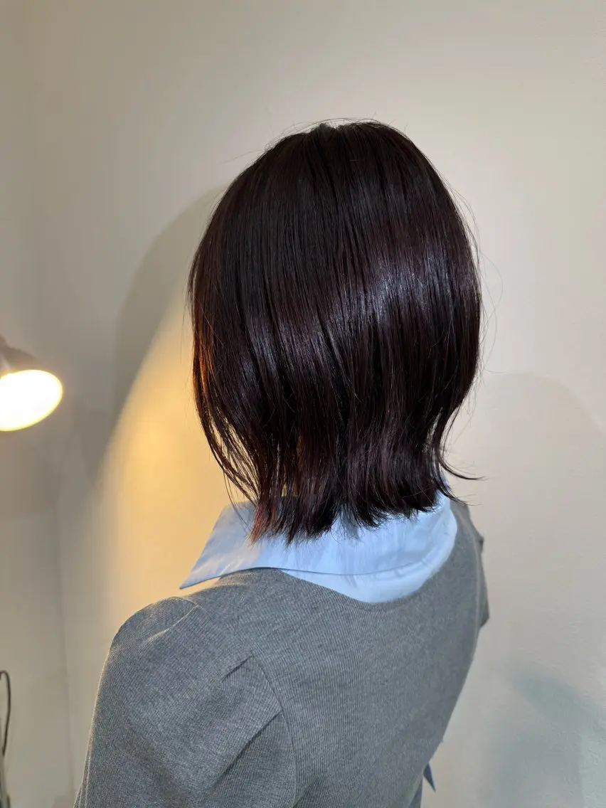 ミディアム カラー ヘアアレンジ ブラウンカラー ラベンダーカラー ラベンダーブラウン qualia かとうたいがのヘアスタイル