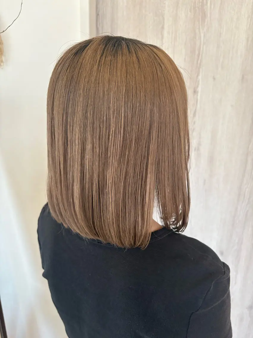 ミディアム カット 衛藤 澄玲のヘアスタイル