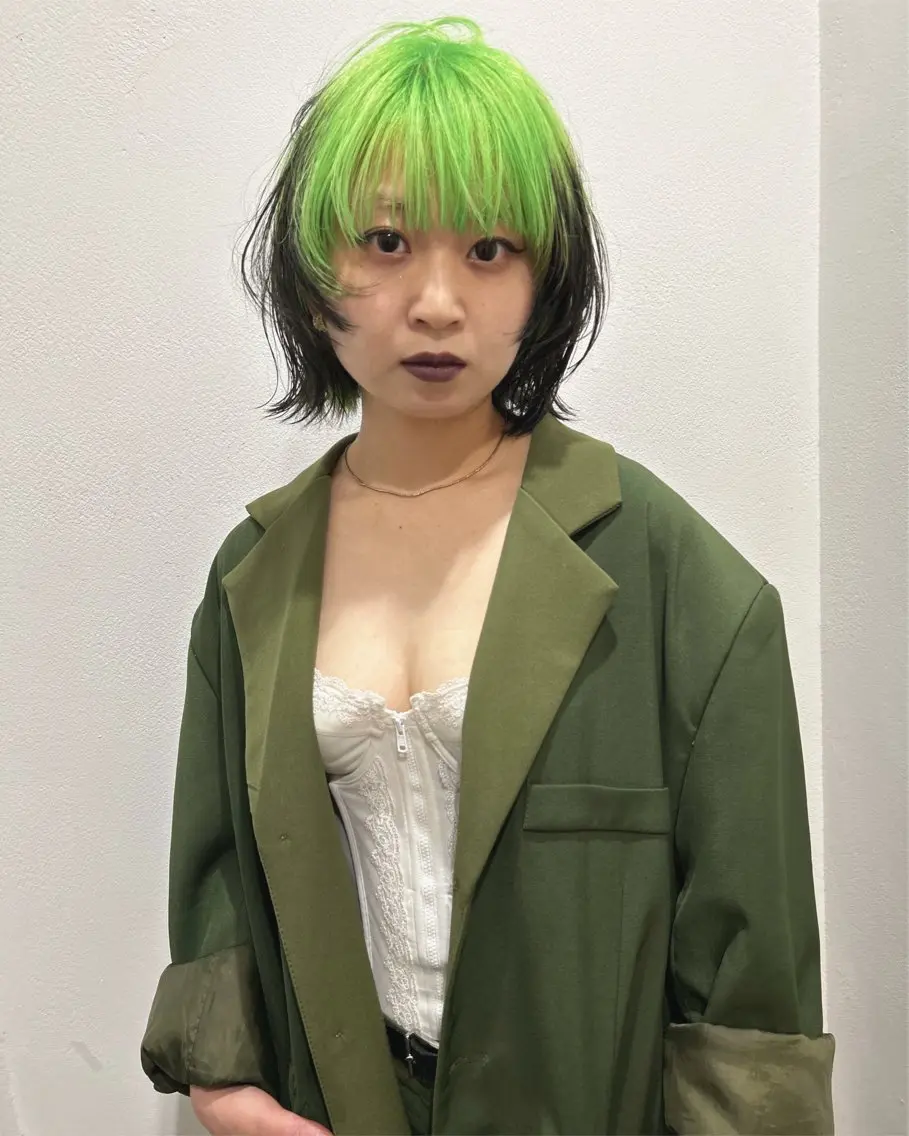 ショート カラー ブリーチ ケアブリーチ デザインカラー カット ヘアカラー トリートメント 村上雅人 ナチュラルモードのヘアスタイル